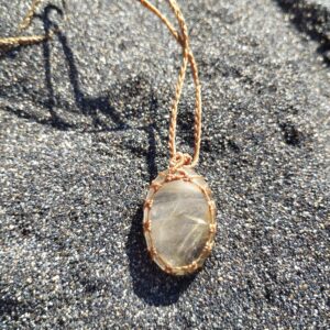 Collier quartz cheveux d'ange indi anne